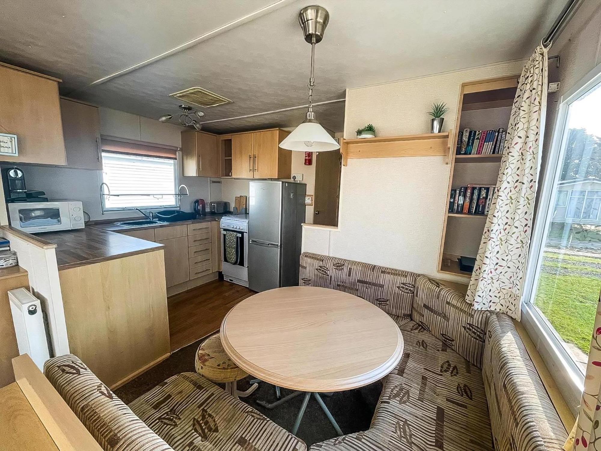 6 Berth Caravan For Hire By The Beach In Heacham, Norfolk Ref 21038C Exterior photo